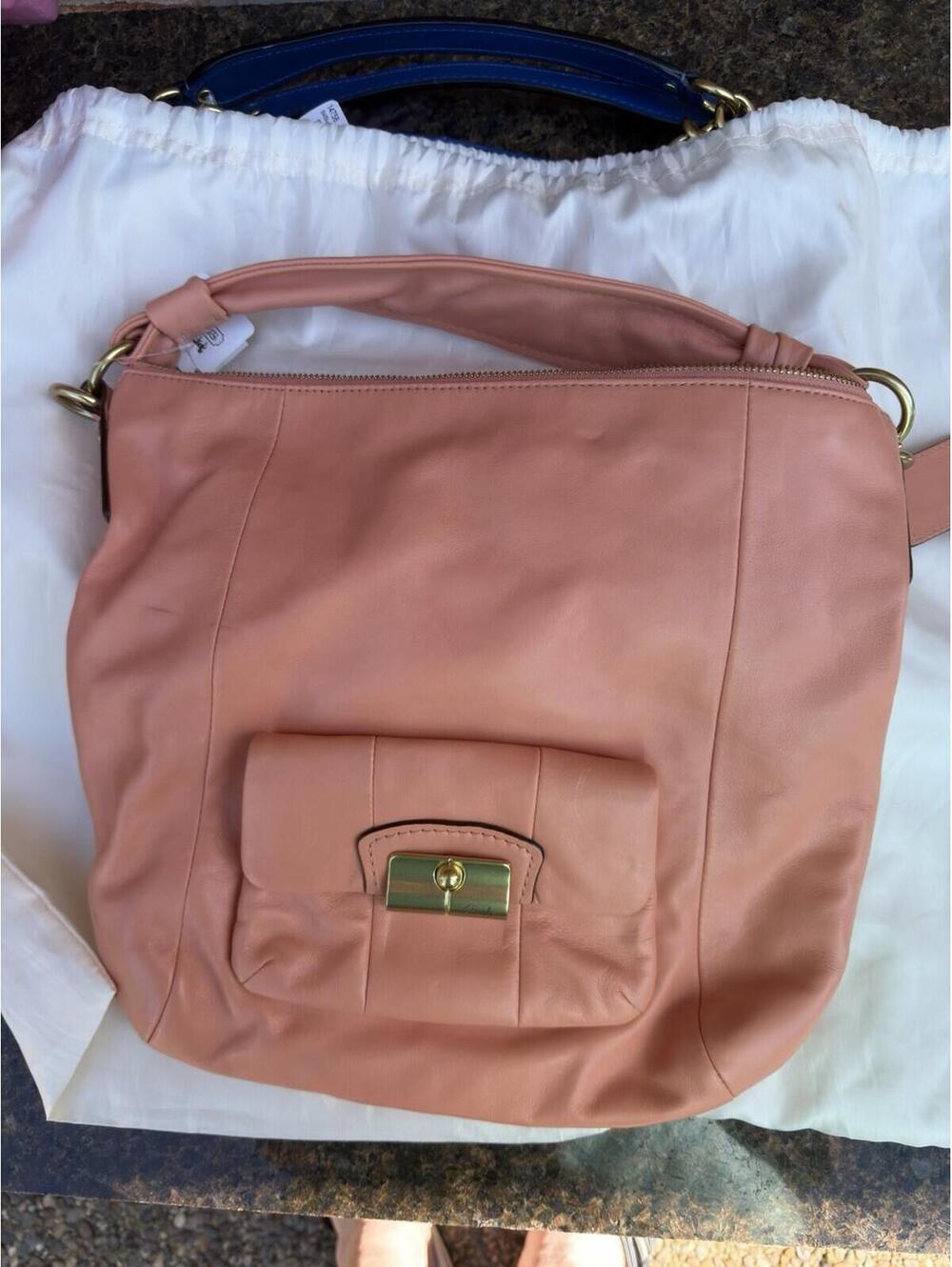 Coach NWT 14783 Kirstin Leather Hobo Bag Peach